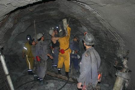 下花园工程爆破中的危险因素分析以及应对工程爆破危险的措施